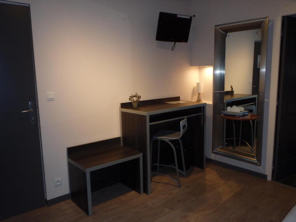 Contact Hotel Les Ailes Challes-les-Eaux Δωμάτιο φωτογραφία