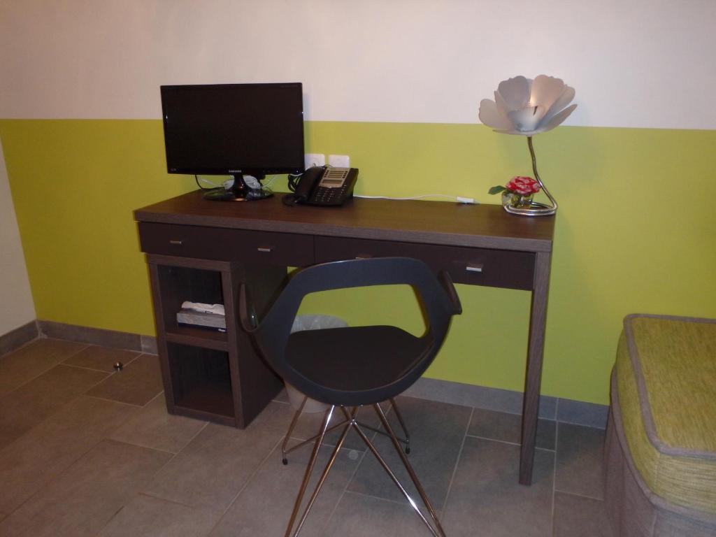 Contact Hotel Les Ailes Challes-les-Eaux Δωμάτιο φωτογραφία